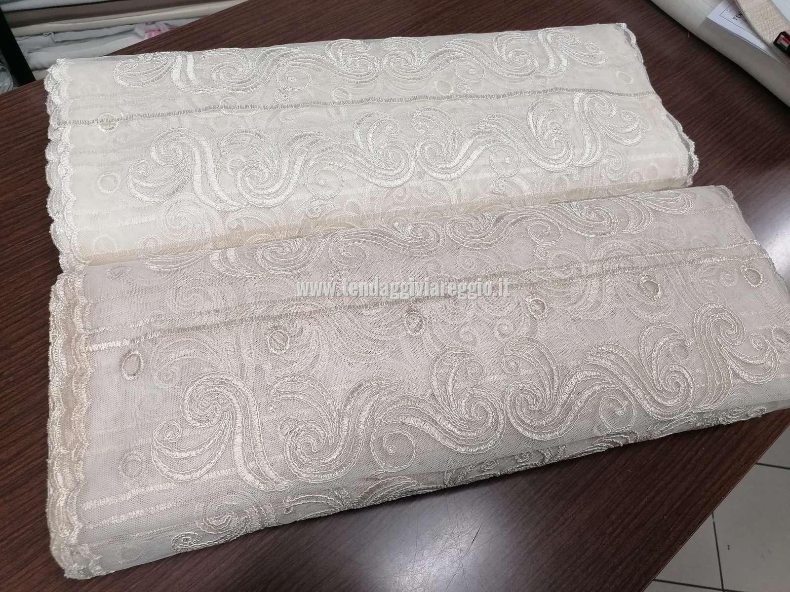 Tendina TULLE RICAMATA REBRODE' modello ABU DHABI