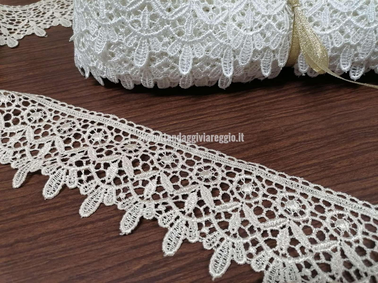 Rifinitura in PIZZO MACRAME' cm 7.5