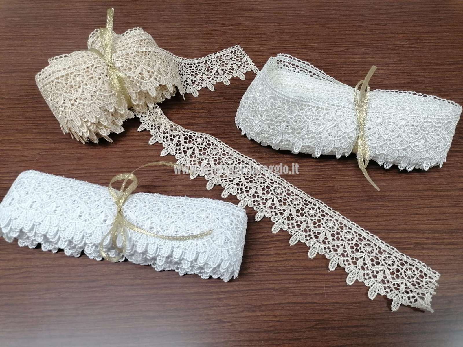 Rifinitura in PIZZO MACRAME' cm 7.5