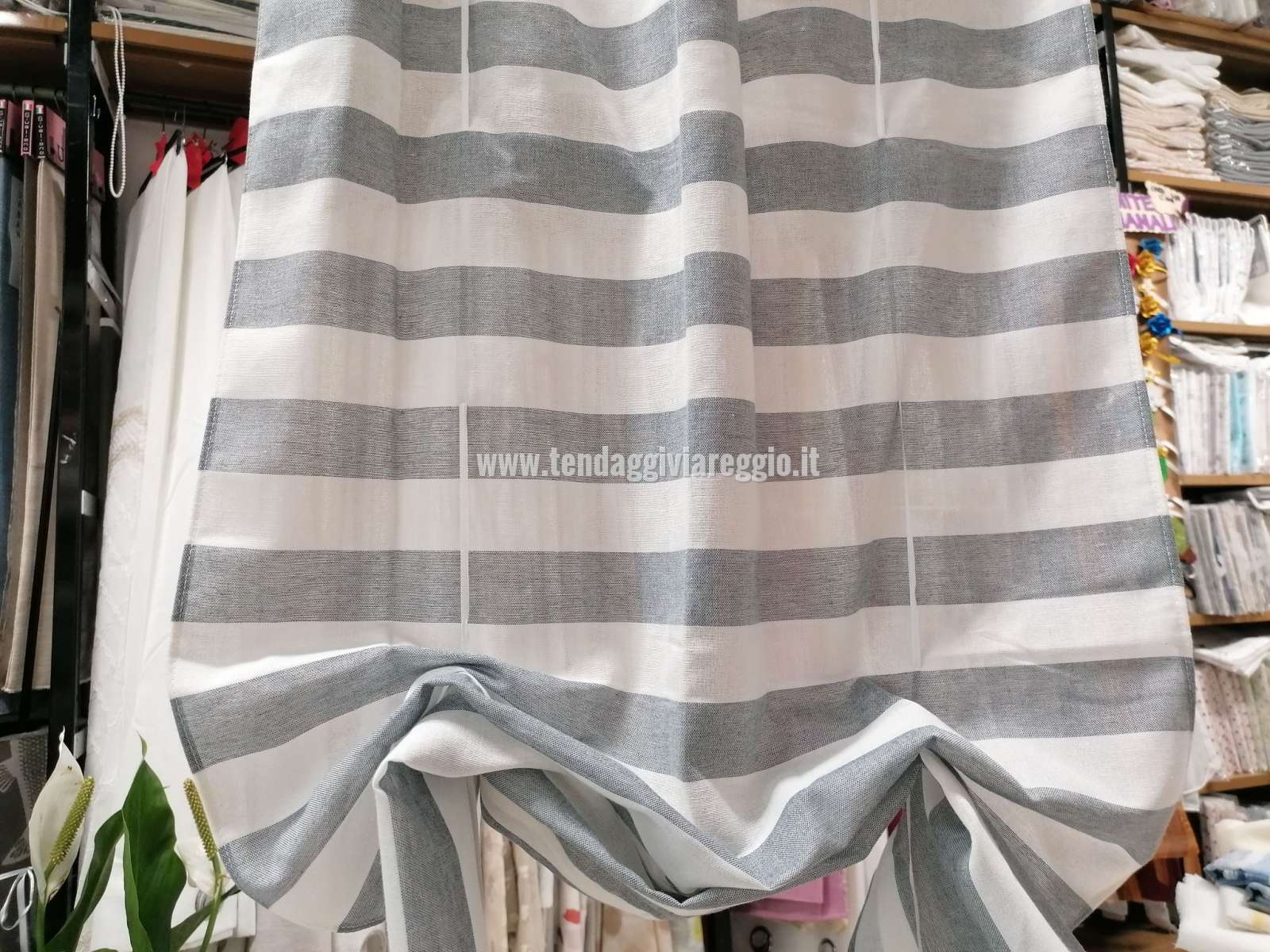 Tendina a pacchetto manuale RIGA ORIZZONTALE GRIGIA 