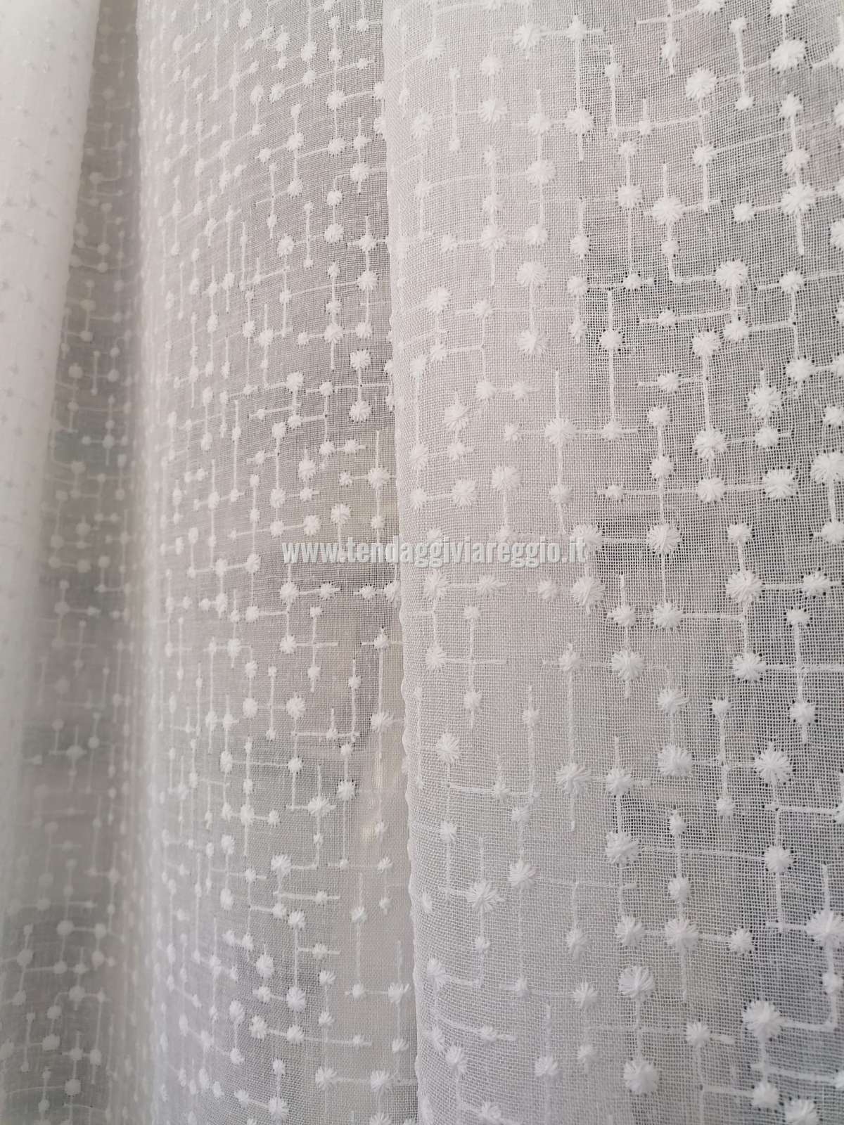 Tenda ricamata modello GALASSIA