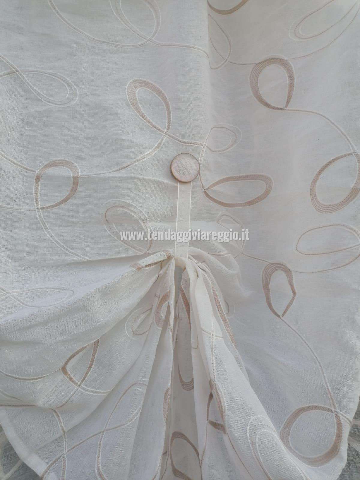Tendine ricamate pronte per finestre e porte modello SARA 