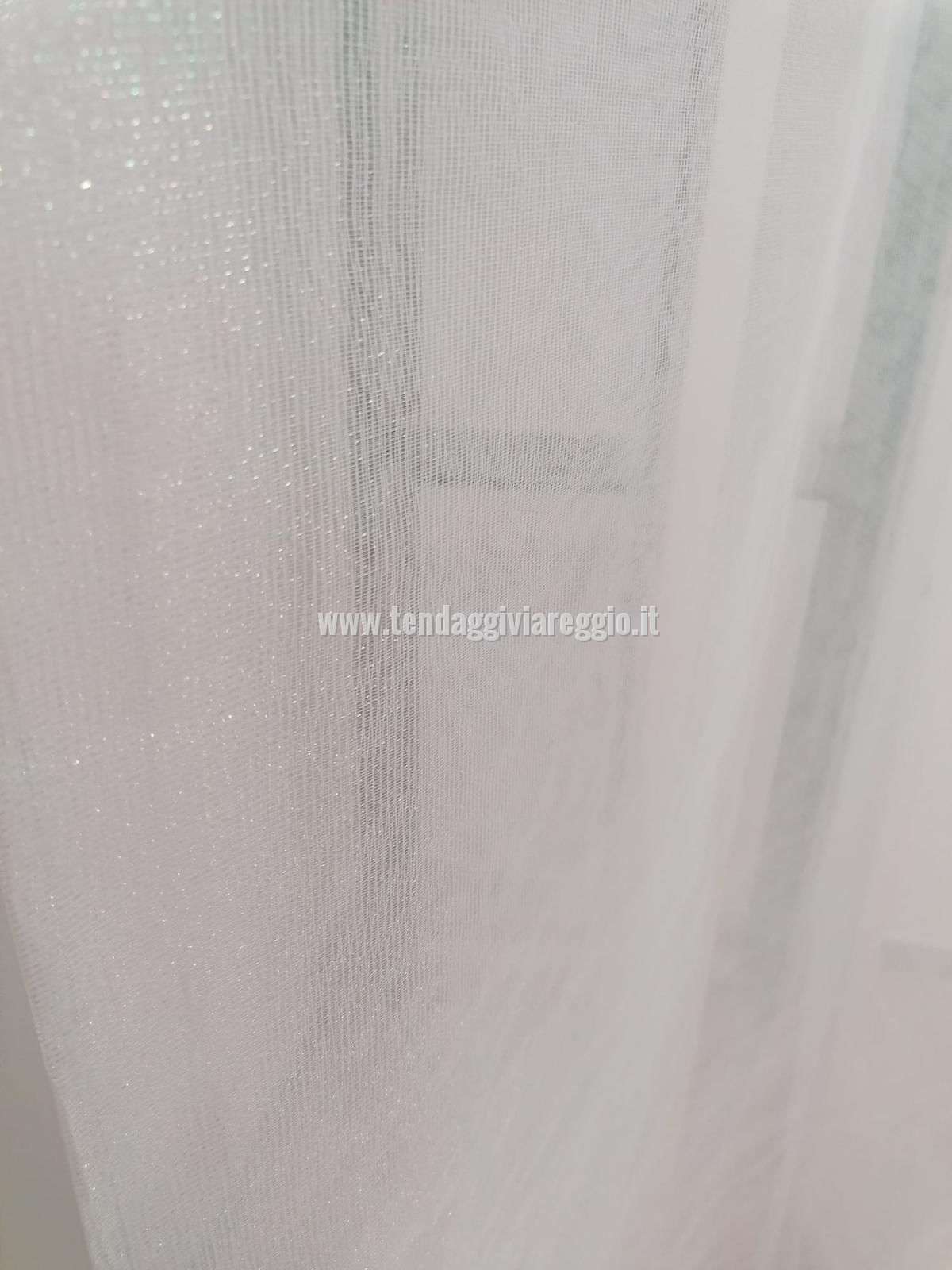 Tenda in organza cangiante FANCY color avorio con riflessi dal rosa al verde