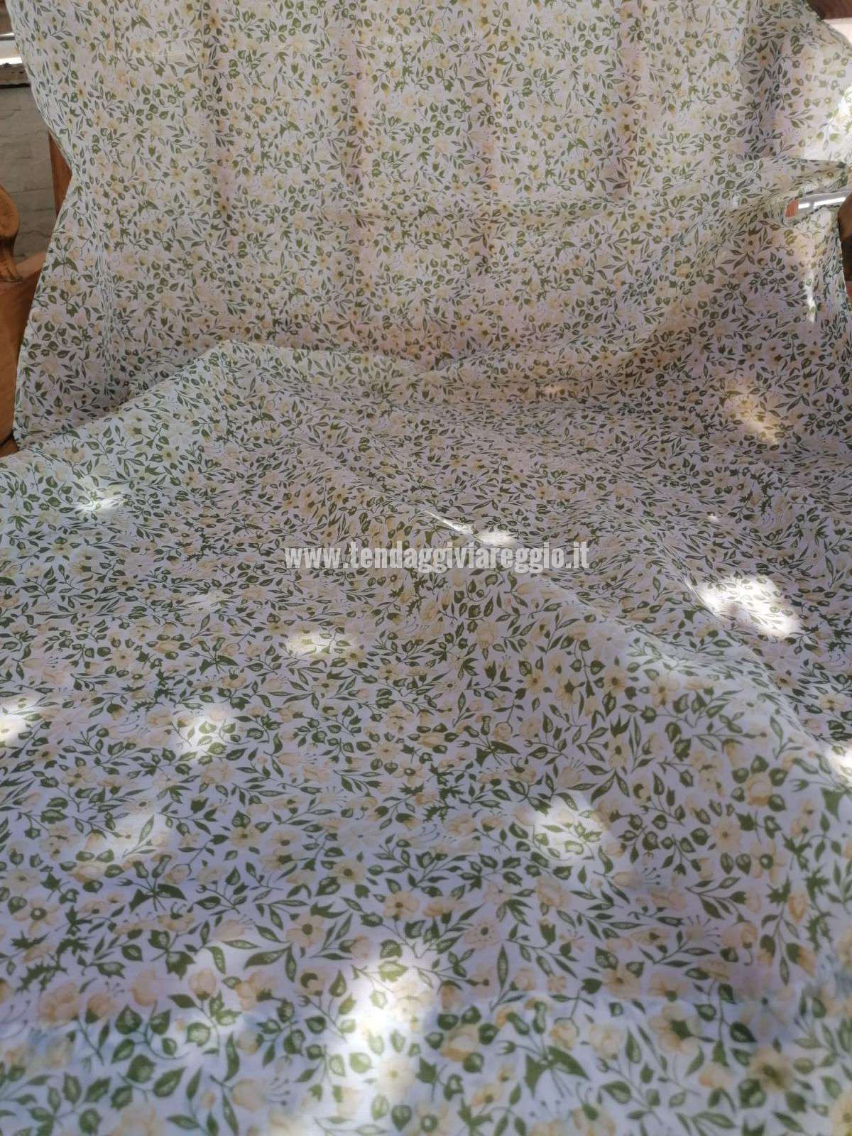 tendina confezionata 100% made in Italy modello FIORELLINI