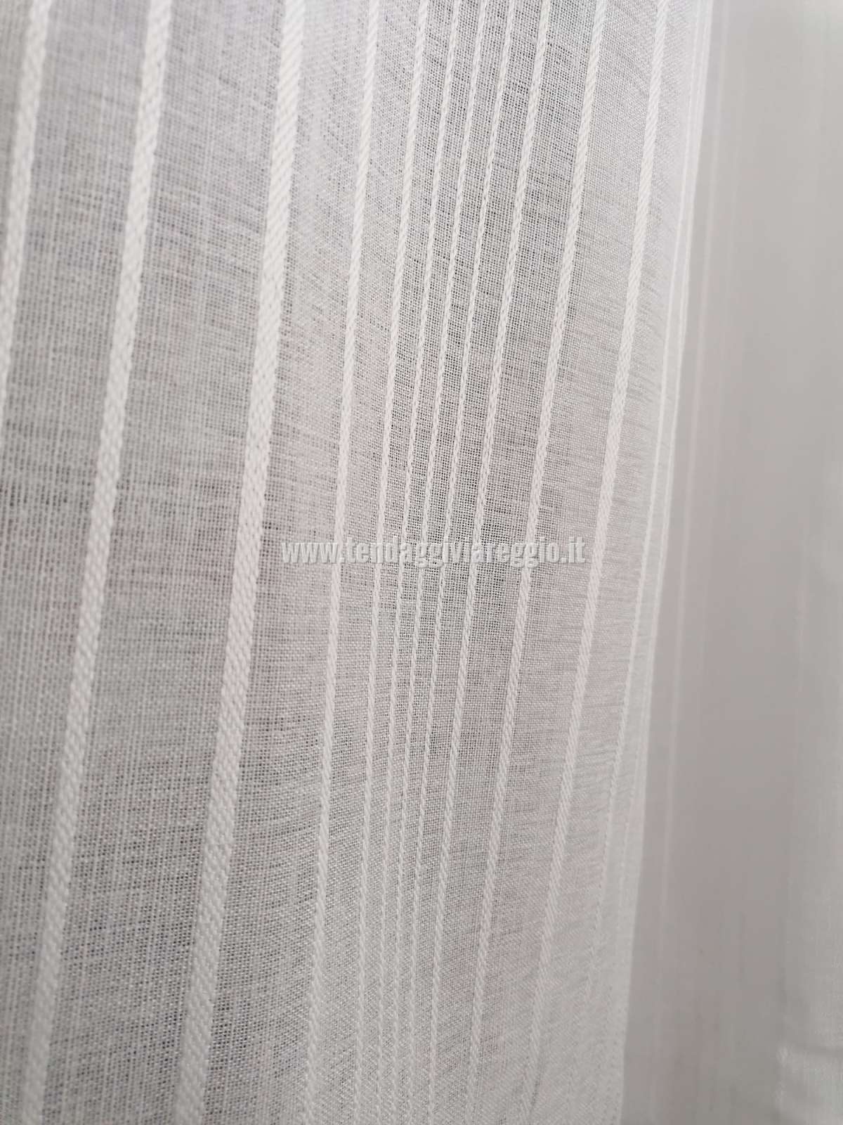 Tenda a metraggio fondo Asya rigato modello GUADALUPE