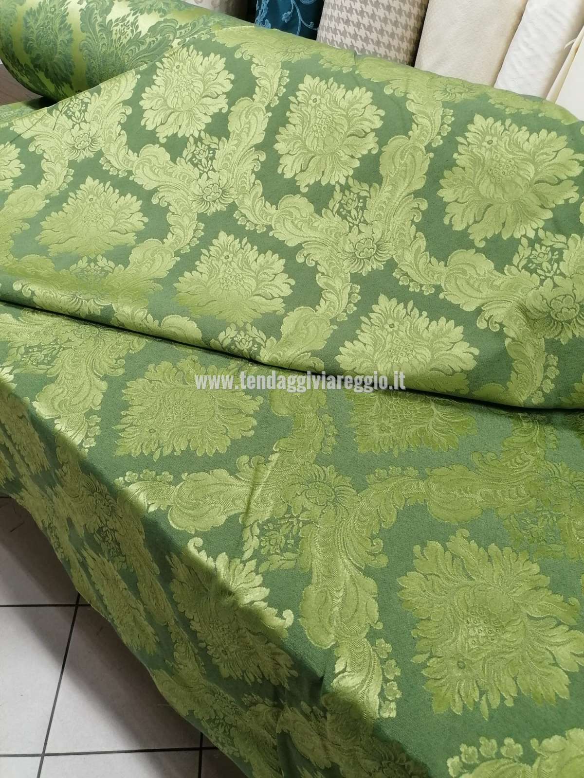 Tessuto tappezzeria DAMASCATO IMPERIALE color VERDE cm 280