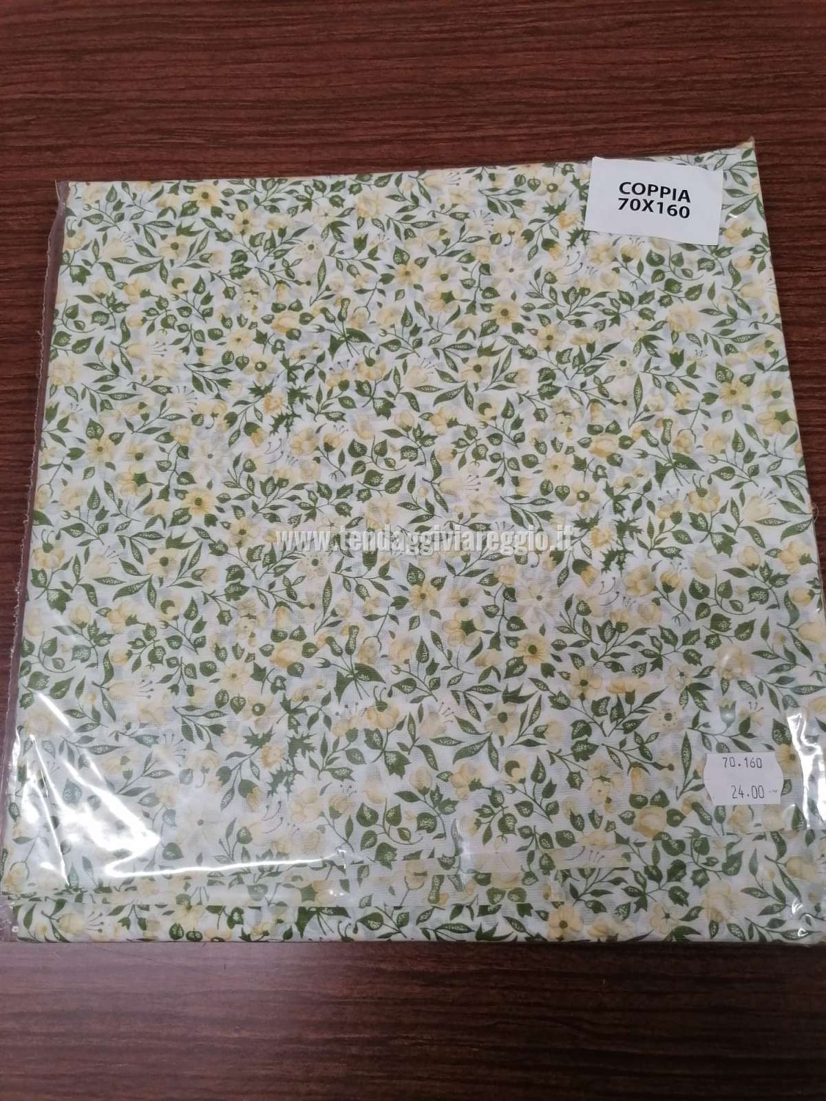 tendina confezionata 100% made in Italy modello FIORELLINI