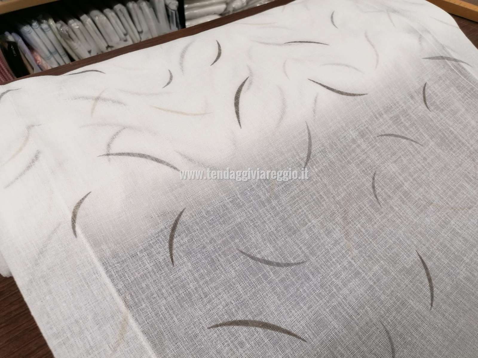 Tendina modello VIRGOLA in larghezza cm 60