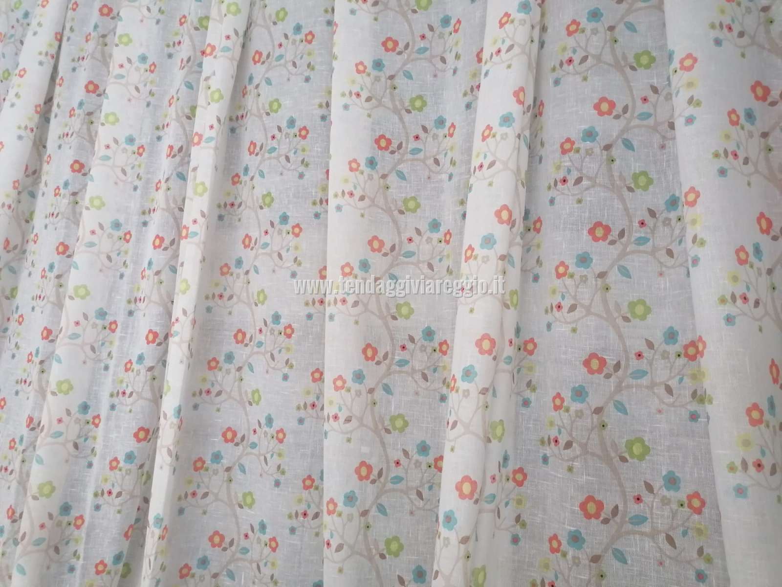 Tenda ALBERO IN FIORE realizzata su misto lino (ultimi 4 mt)