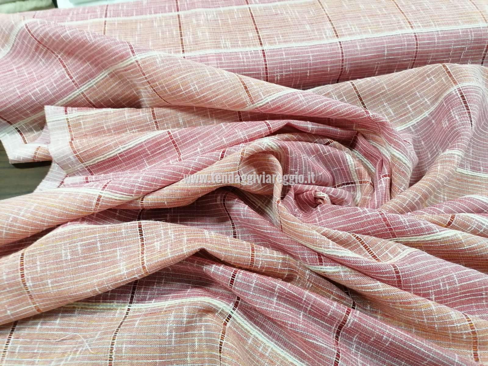 Tendina a metraggio modello MATTONCINI color arancio/bordeaux