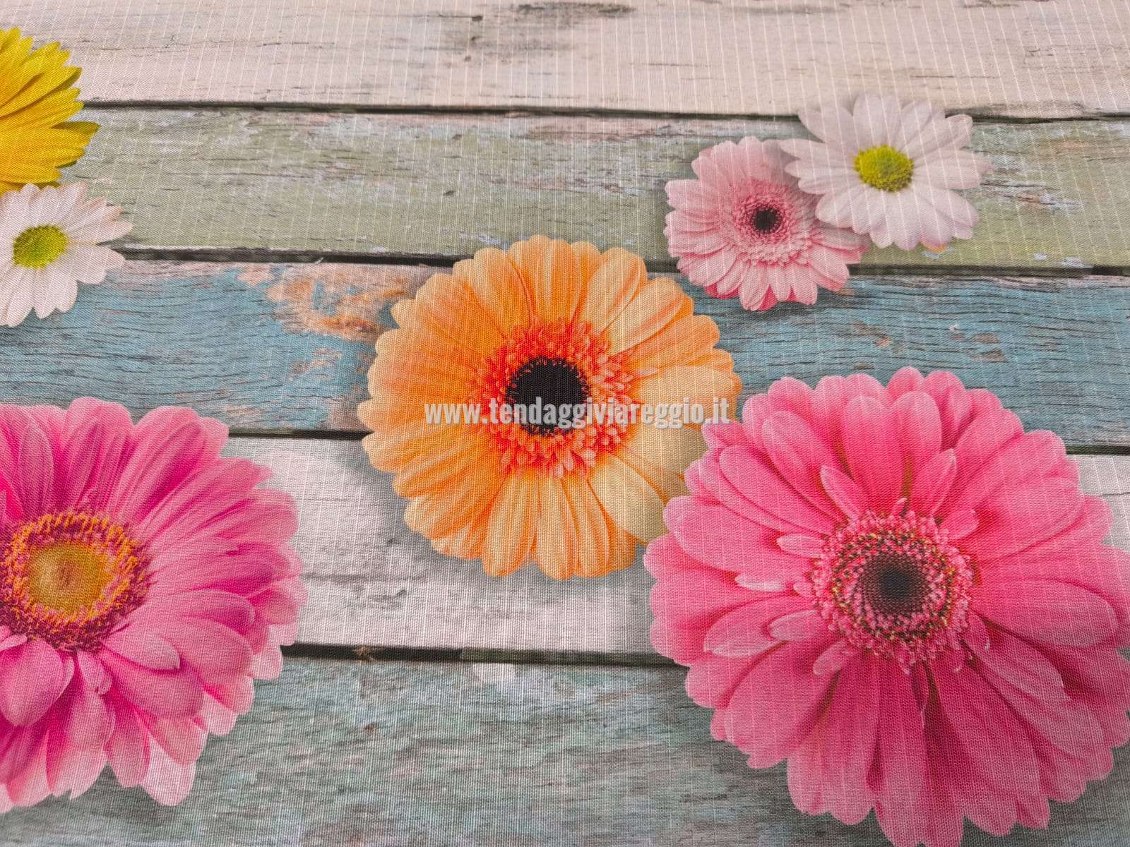 Passatoia a metraggio modello GERBERA