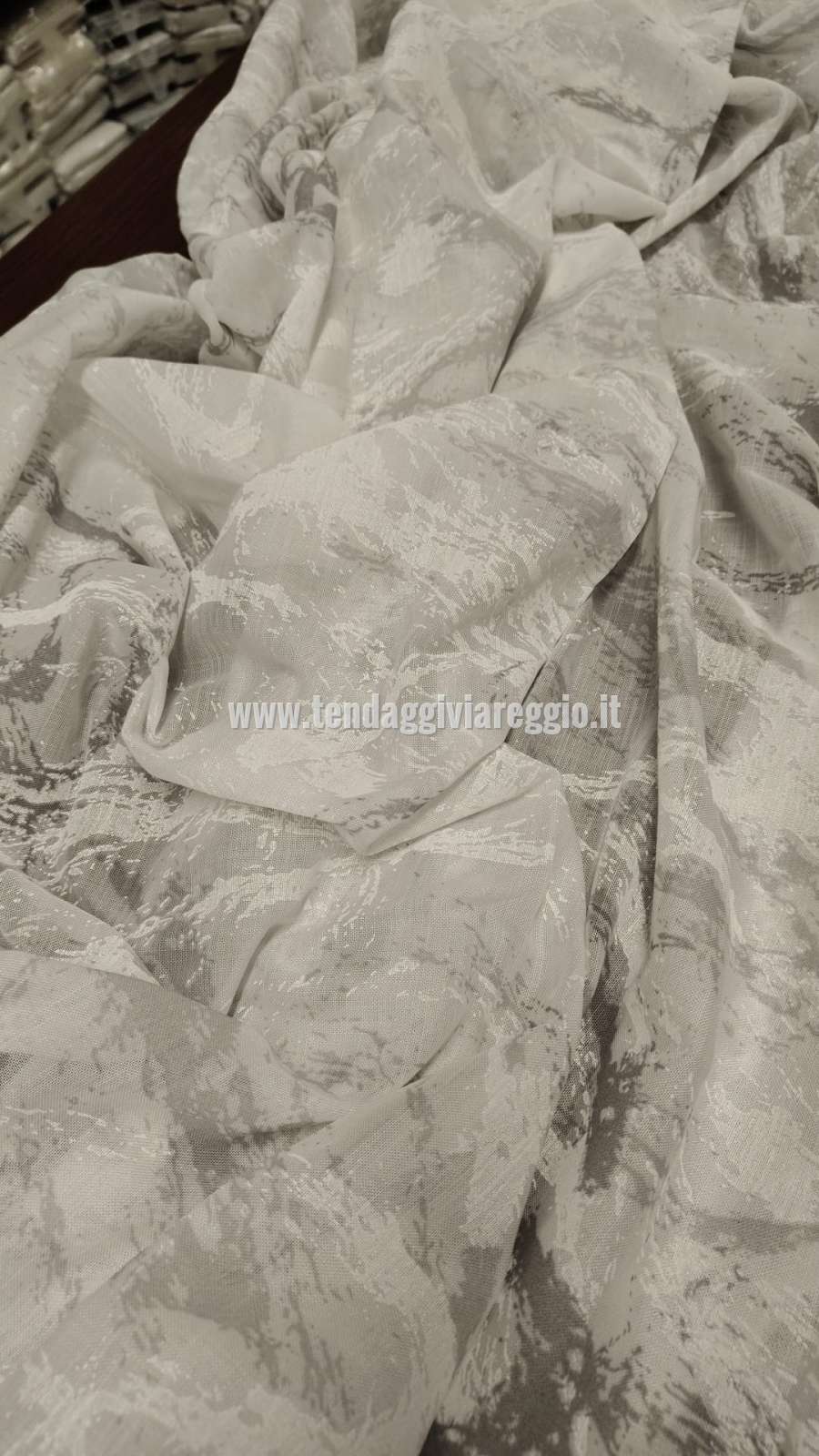 Tenda CRIZIA con anelli