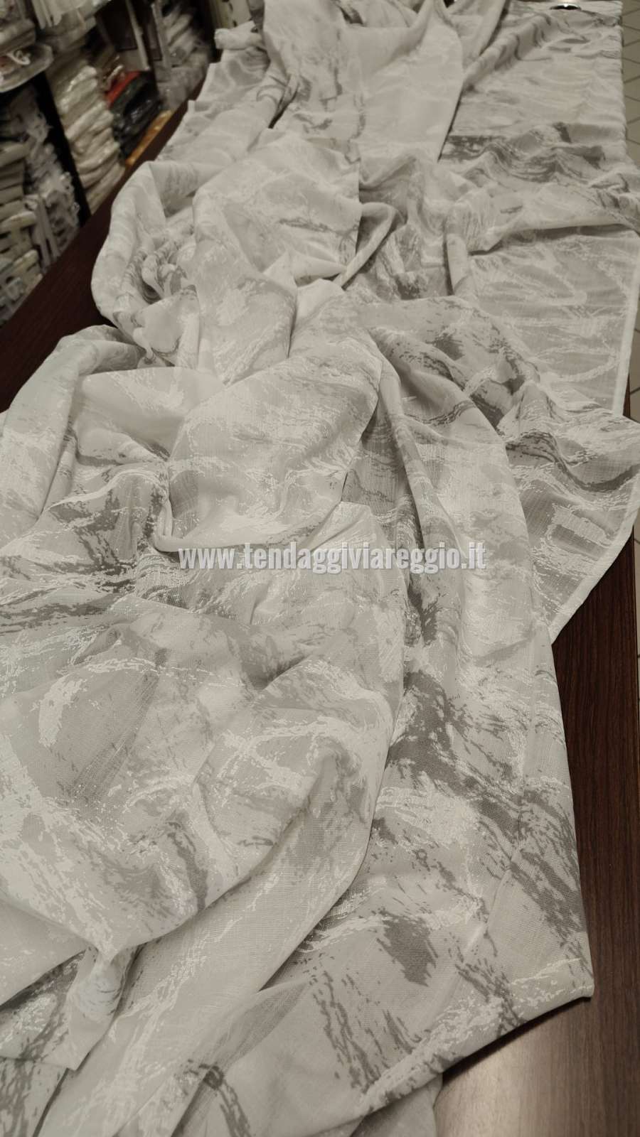 Tenda CRIZIA con anelli