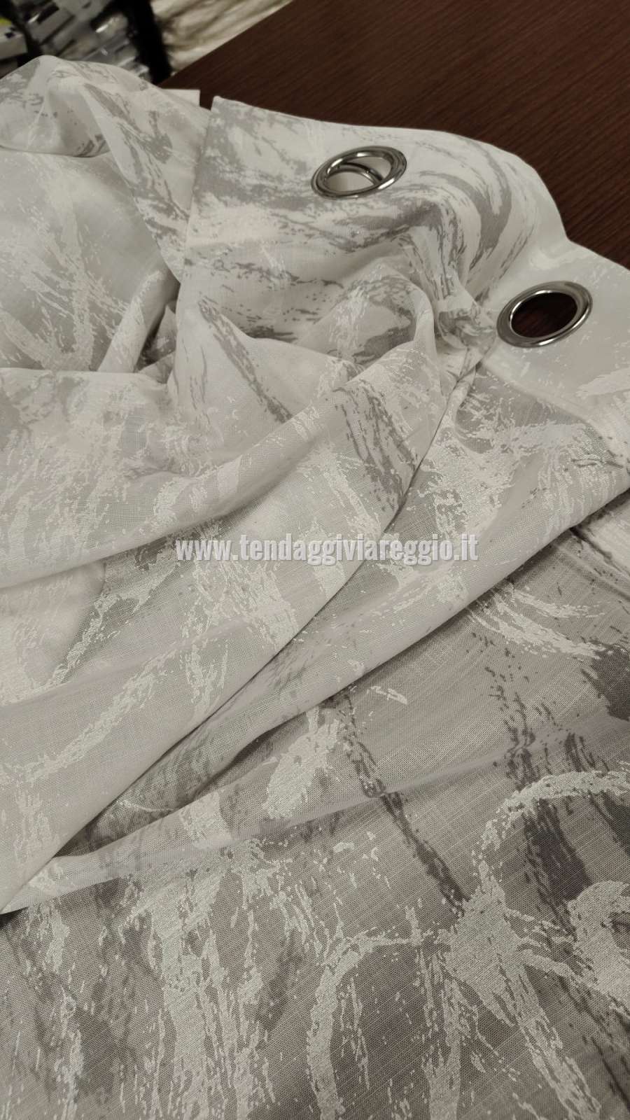 Tenda CRIZIA con anelli