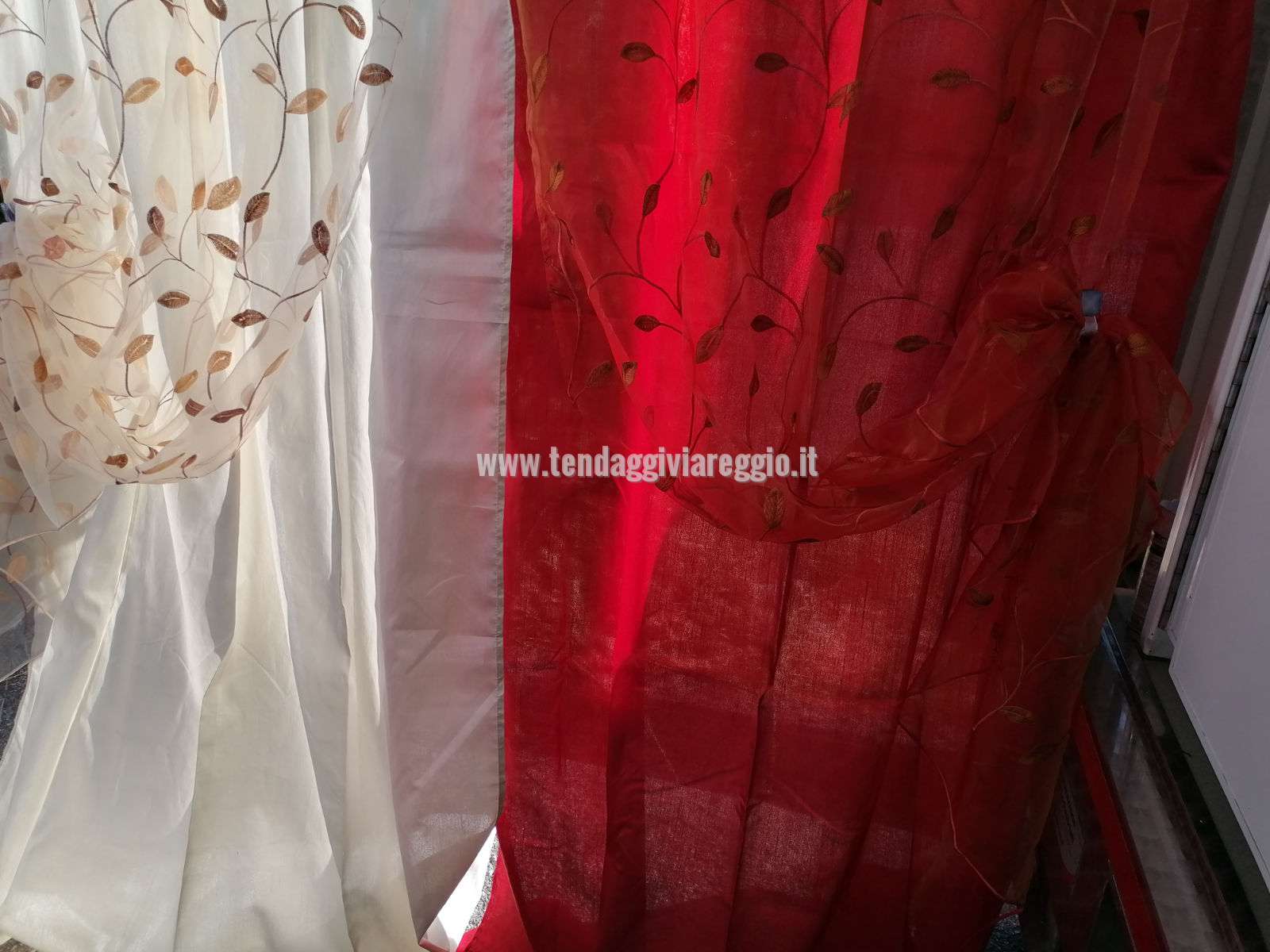 Tenda confezionata DOPPIA KETTY in organza ricamata e shantung
