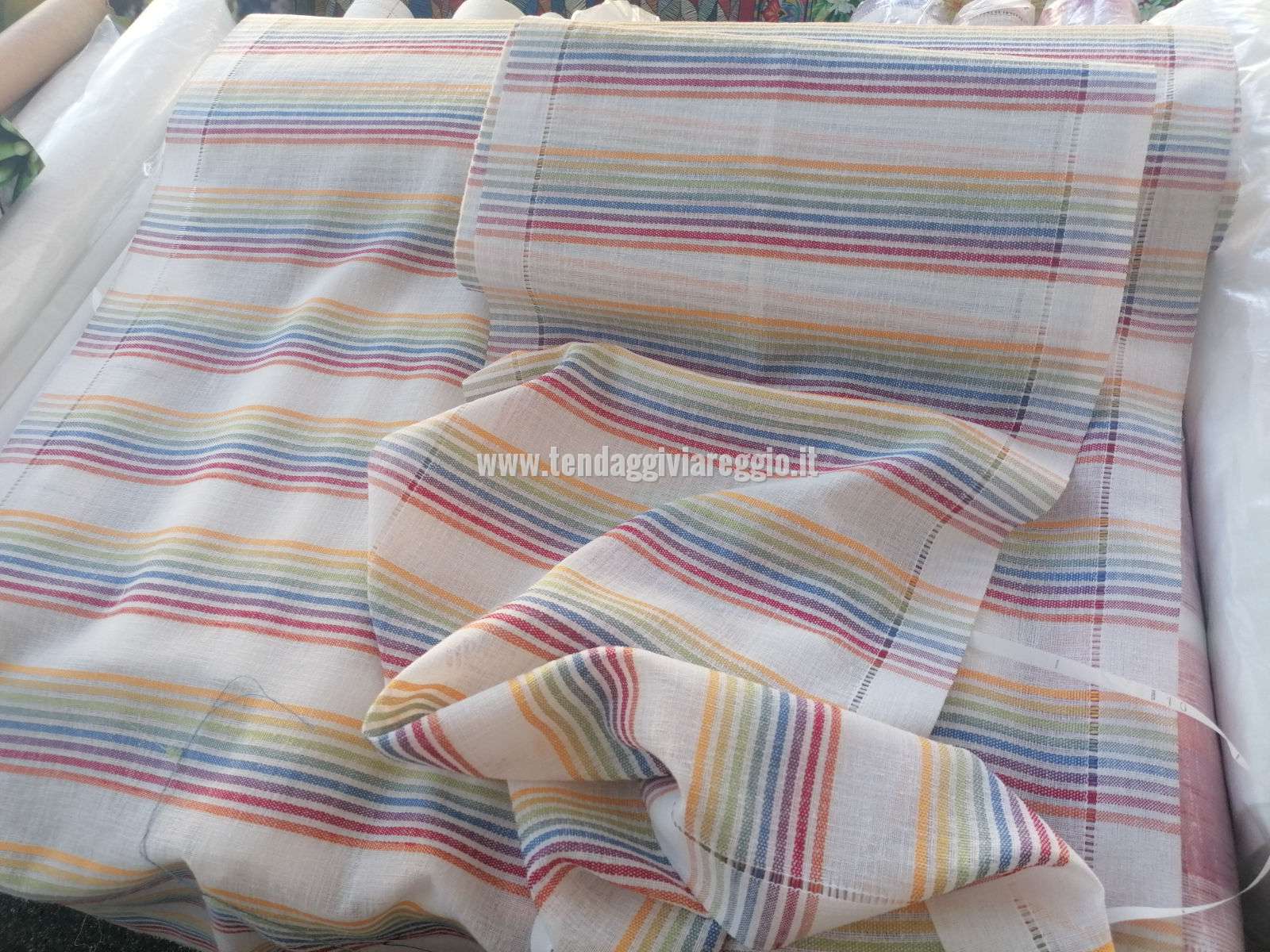 Tendina a metraggio MULTICOLOR disponibile in varie larghezze