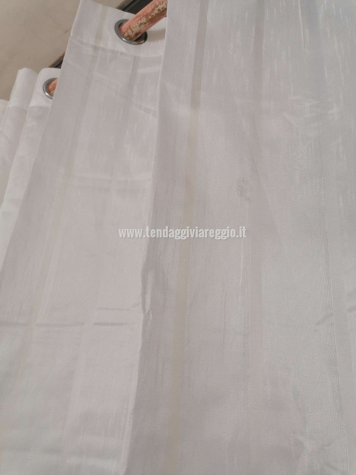 Tenda confezionata con anelli per bastone CAPRI 