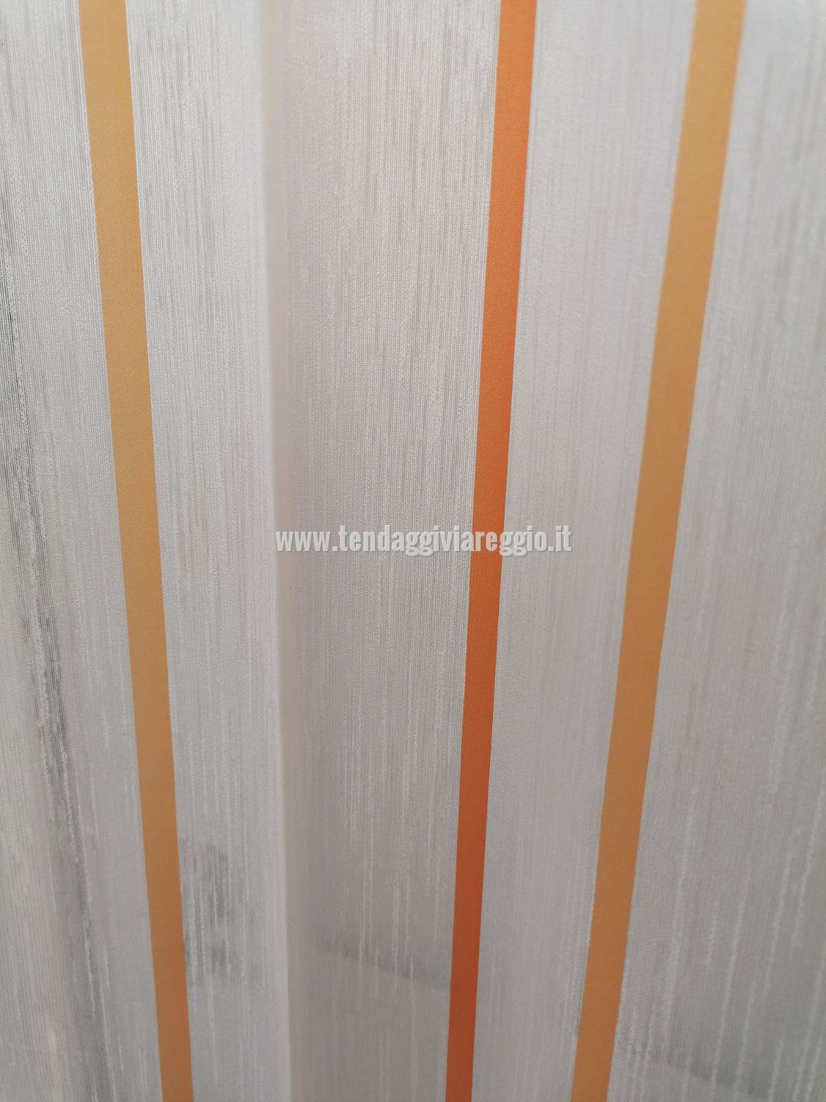 Tenda confezionata con anelli per bastone CAPRI 