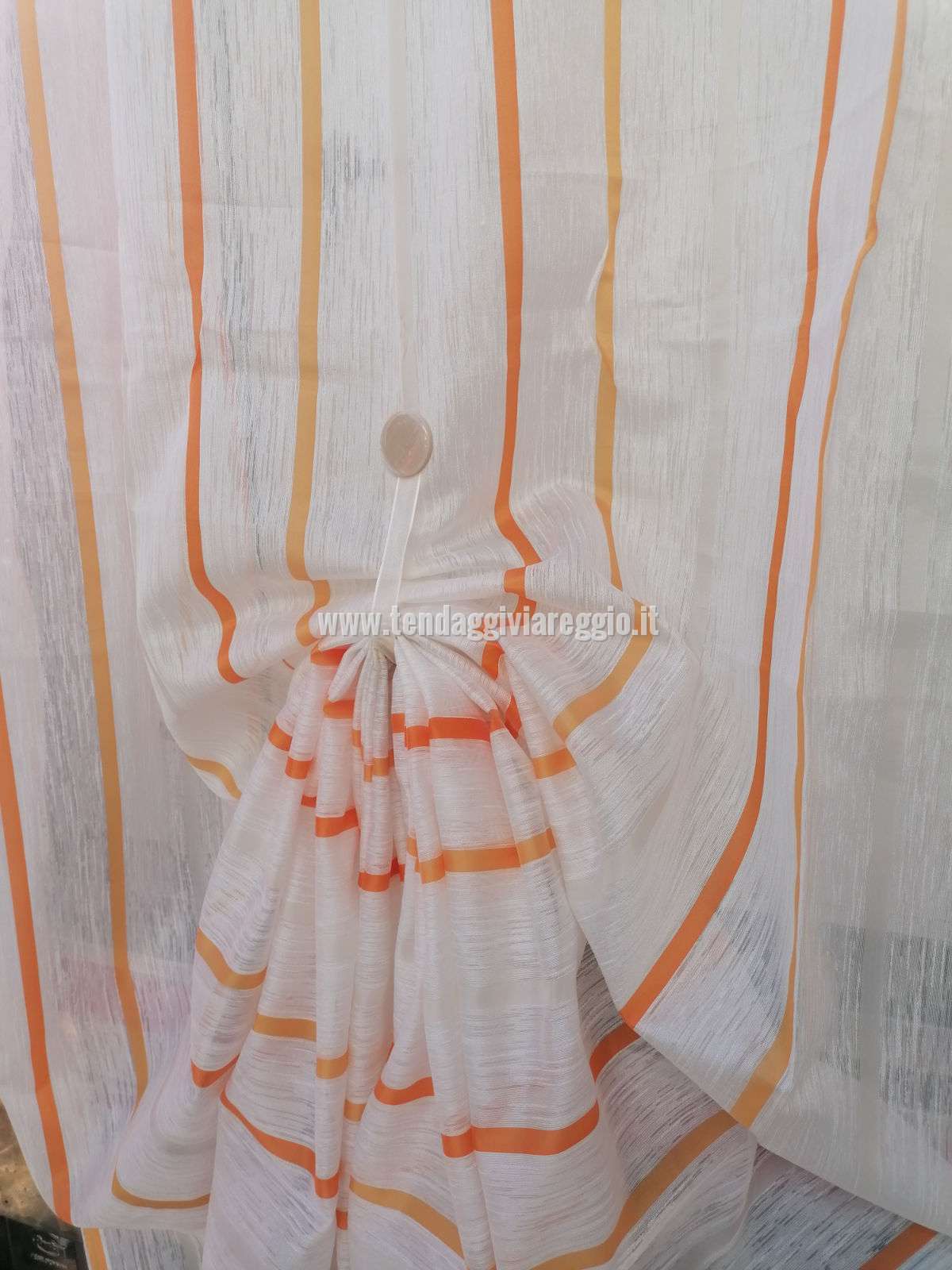 Tenda confezionata con anelli per bastone CAPRI 