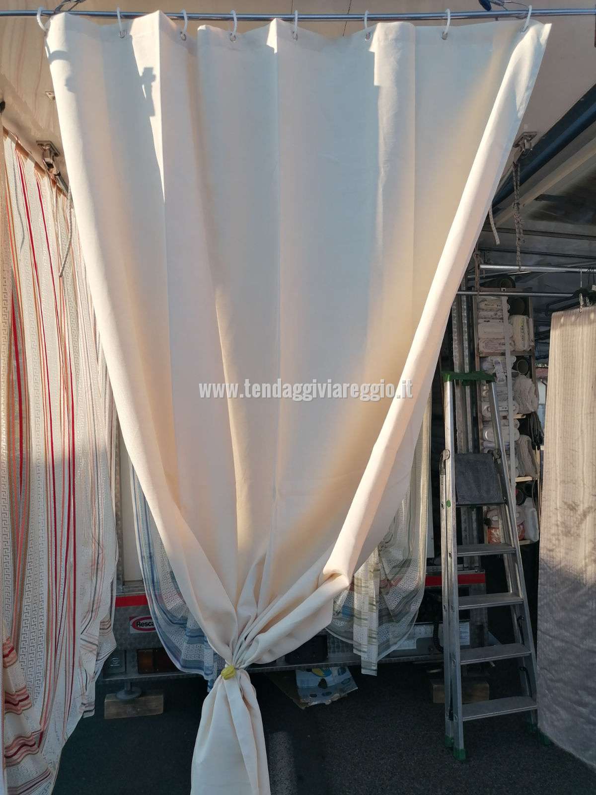 Tenda da sole JESOLO 145x250 cm già pronta da appendere