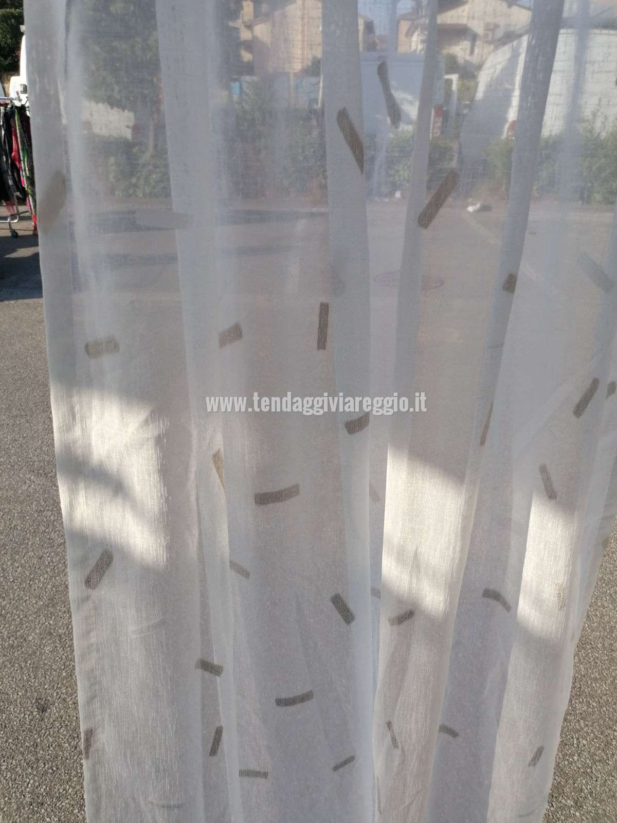 Tendina larga 80 cm modello POLLY a vetro confezionata