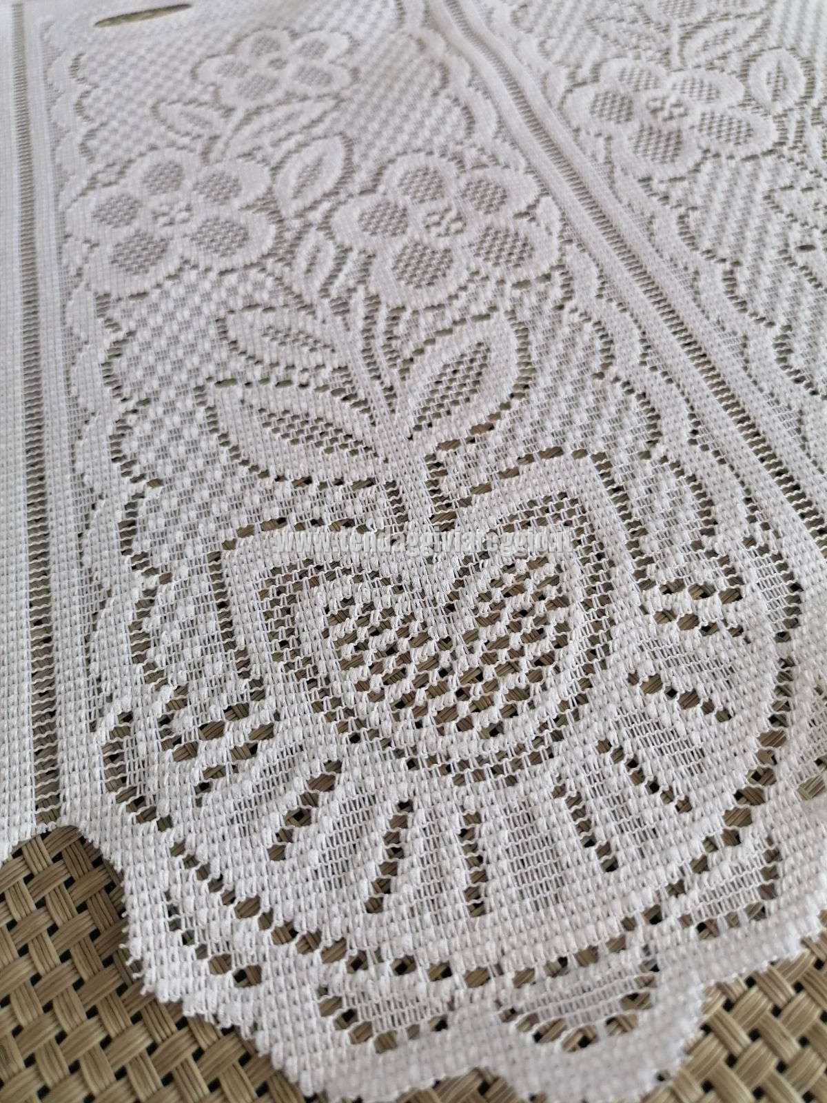 Tendina tirolese traforata MARGHERITA colore bianco