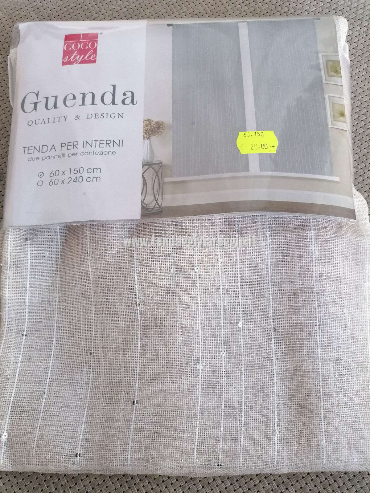 Tendina  a vetro confezionata GUENDA per finestra e porta-finestra
