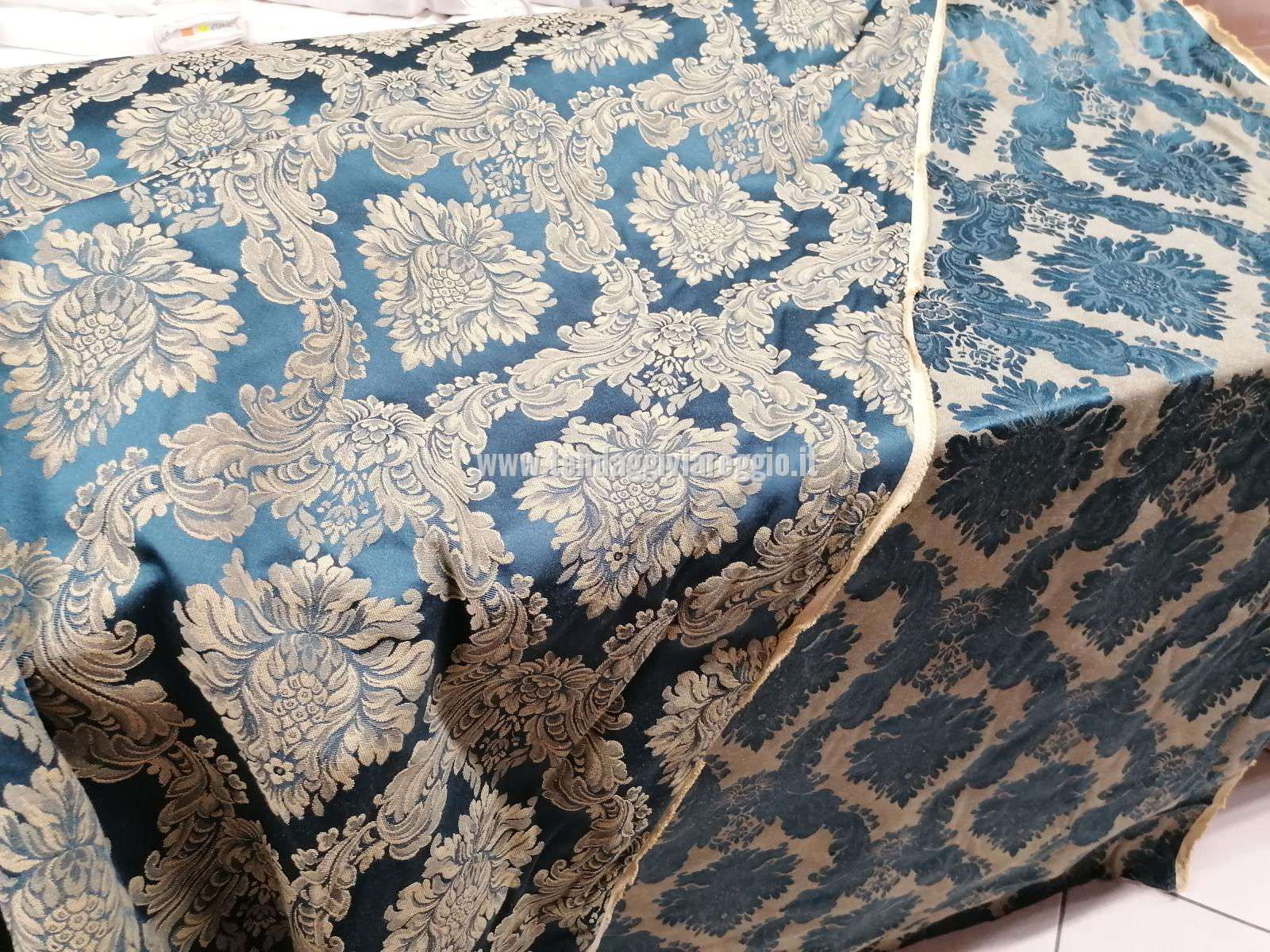 Tessuto tappezzeria DONATELLO color BLU cm 280