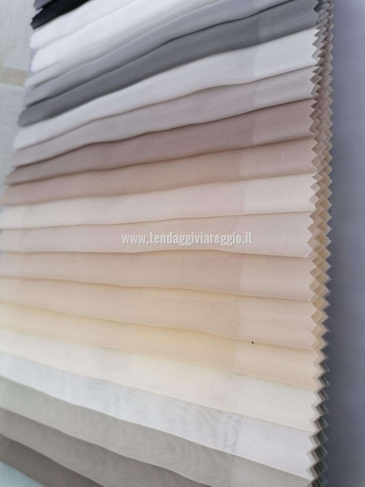 Tende in velo modello MARLEY voile cm 300 piombate in 70 varianti di colore