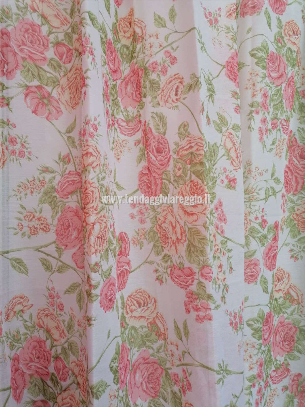 Tenda confezionata SANDERSON con passanti per bastoni e fettuccia per scorritenda