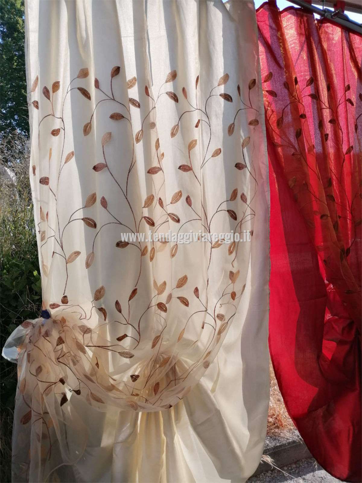 Tenda confezionata DOPPIA KETTY in organza ricamata e shantung