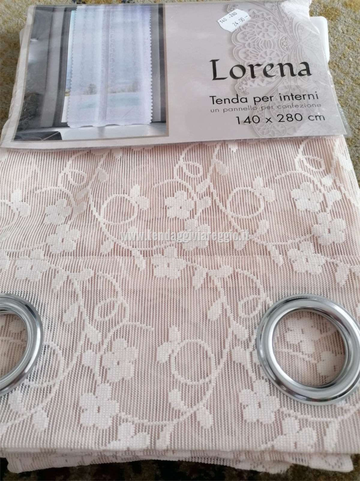 Tenda confezionata traforata LORENA con anelli