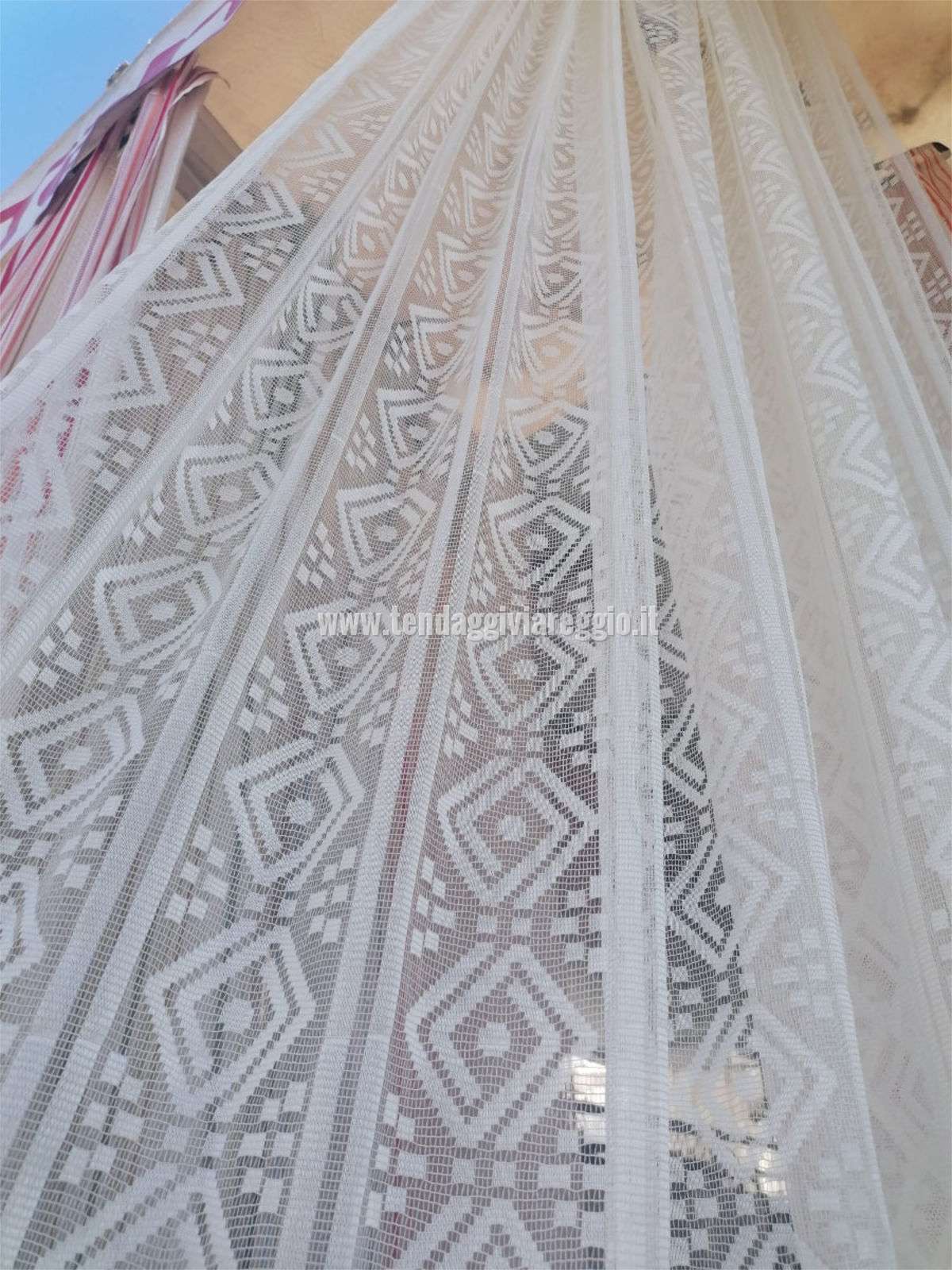 Tenda Zanzariera ALGERI in altezza 250 cm già pronta al taglio